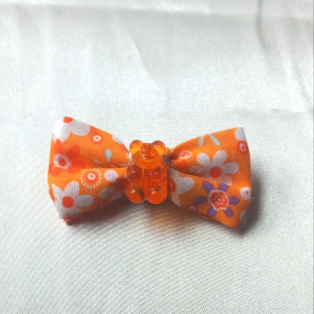 Orange Gummybear Bow!!